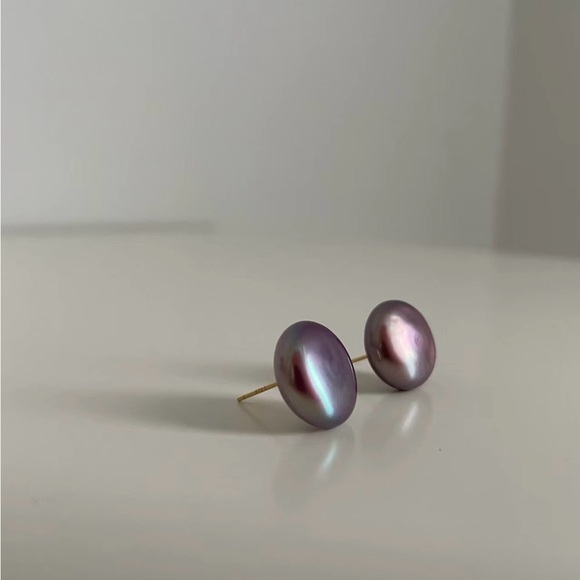 Natural Freshwater Pearls Earrings - Picture 2 of 3